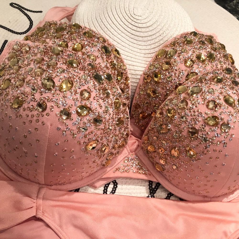 SOLD OUT on posh Canada 🇨🇦 VS bikini bombshell embellished 34D&various bottoms - Picture 5 of 16